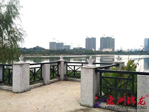園林鋅鋼護欄